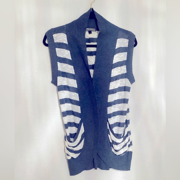 Mandee | size: L | color: Blue and White - Picture 5 of 16